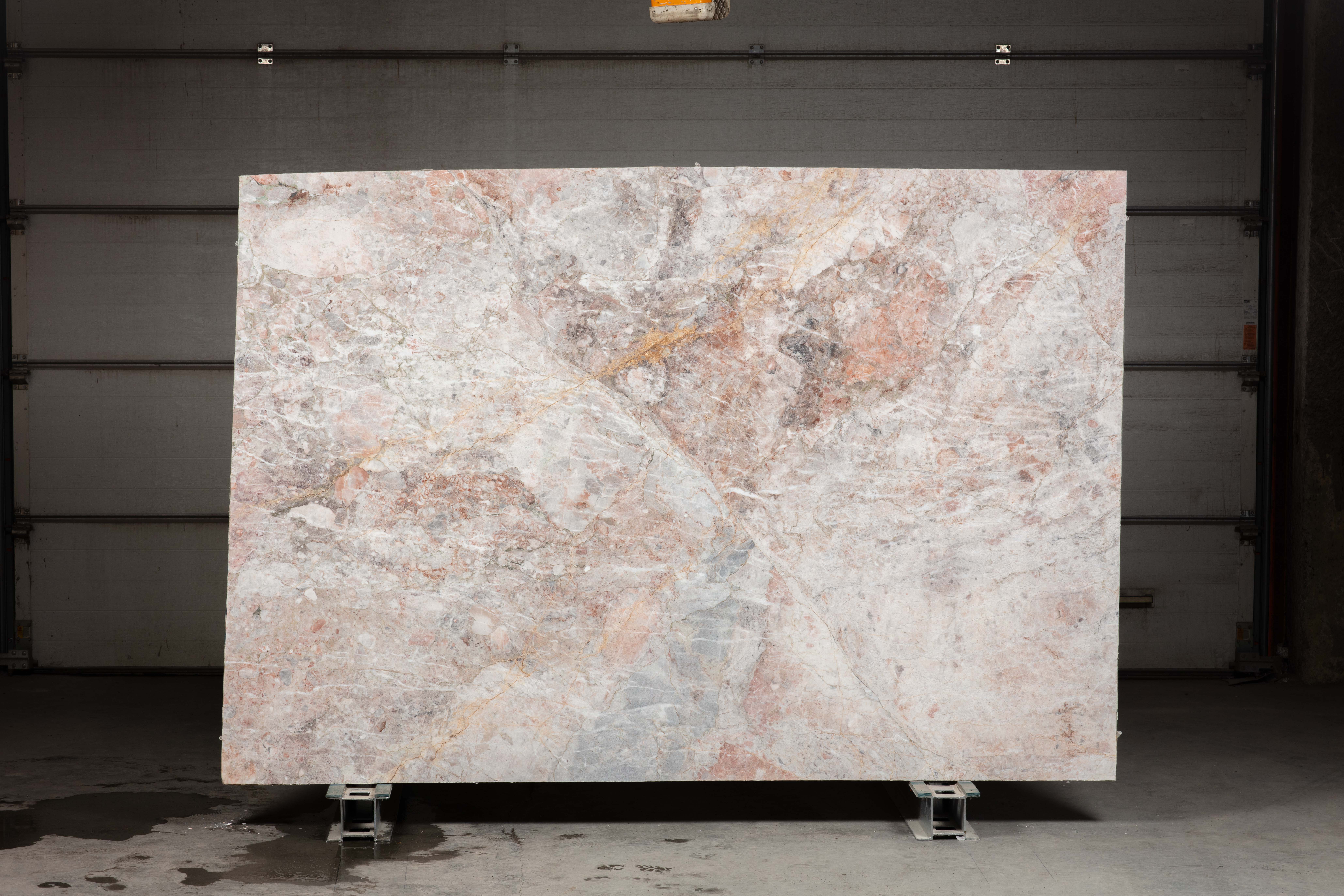 OSAKA - фото 1 OSAKA - фото 1