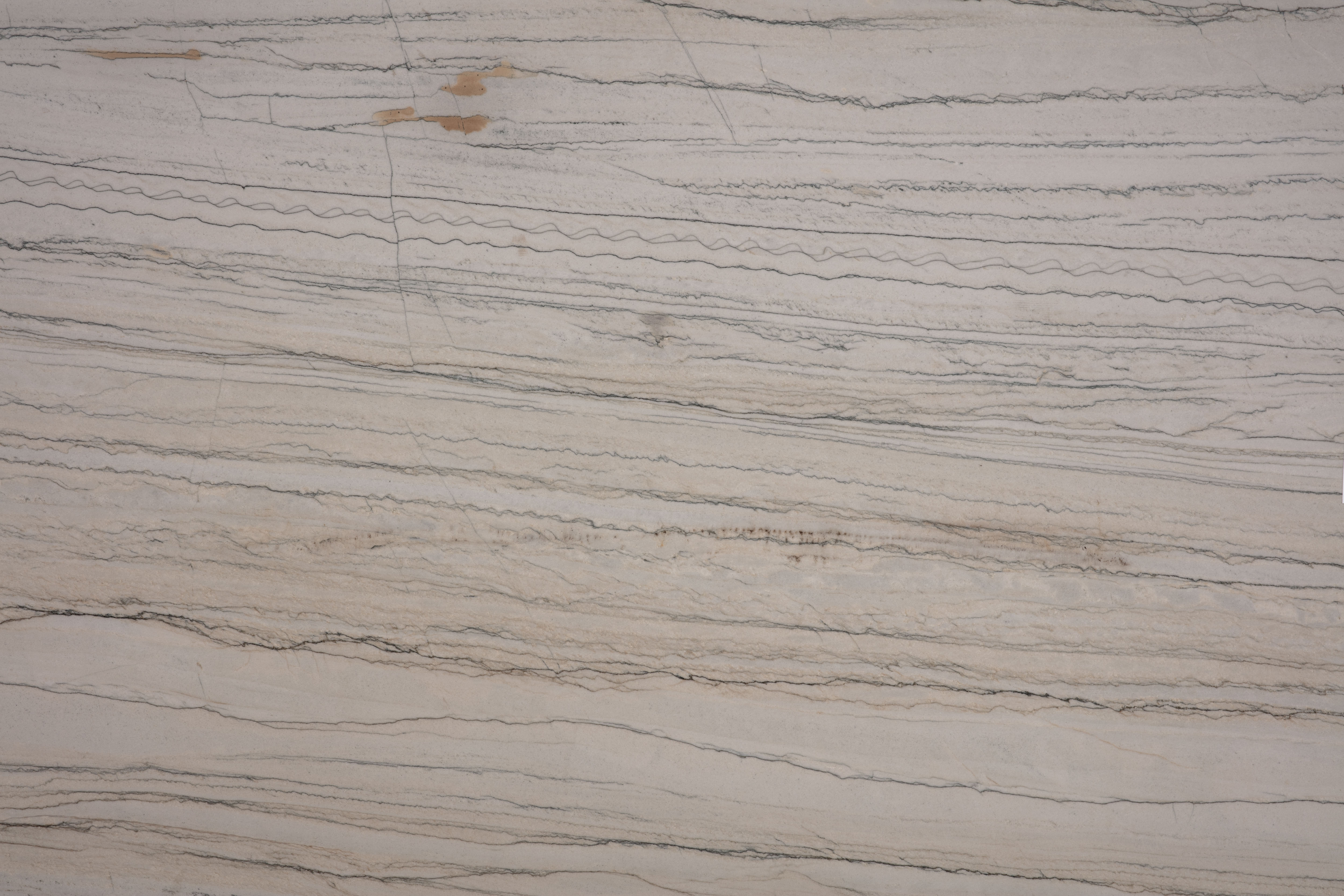 WHITE MACAUBAS light