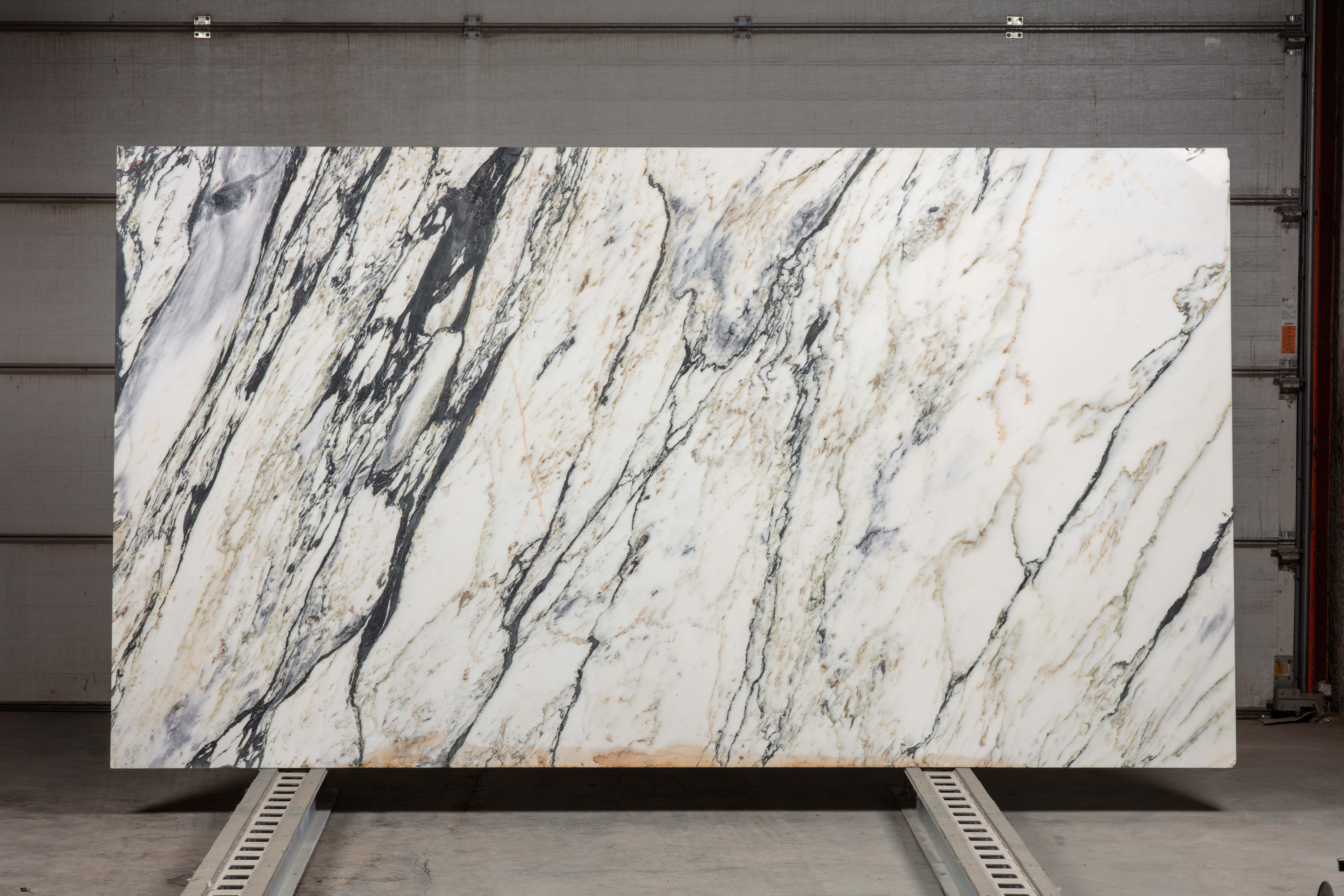 CALACATA ORIENTAL - фото 1