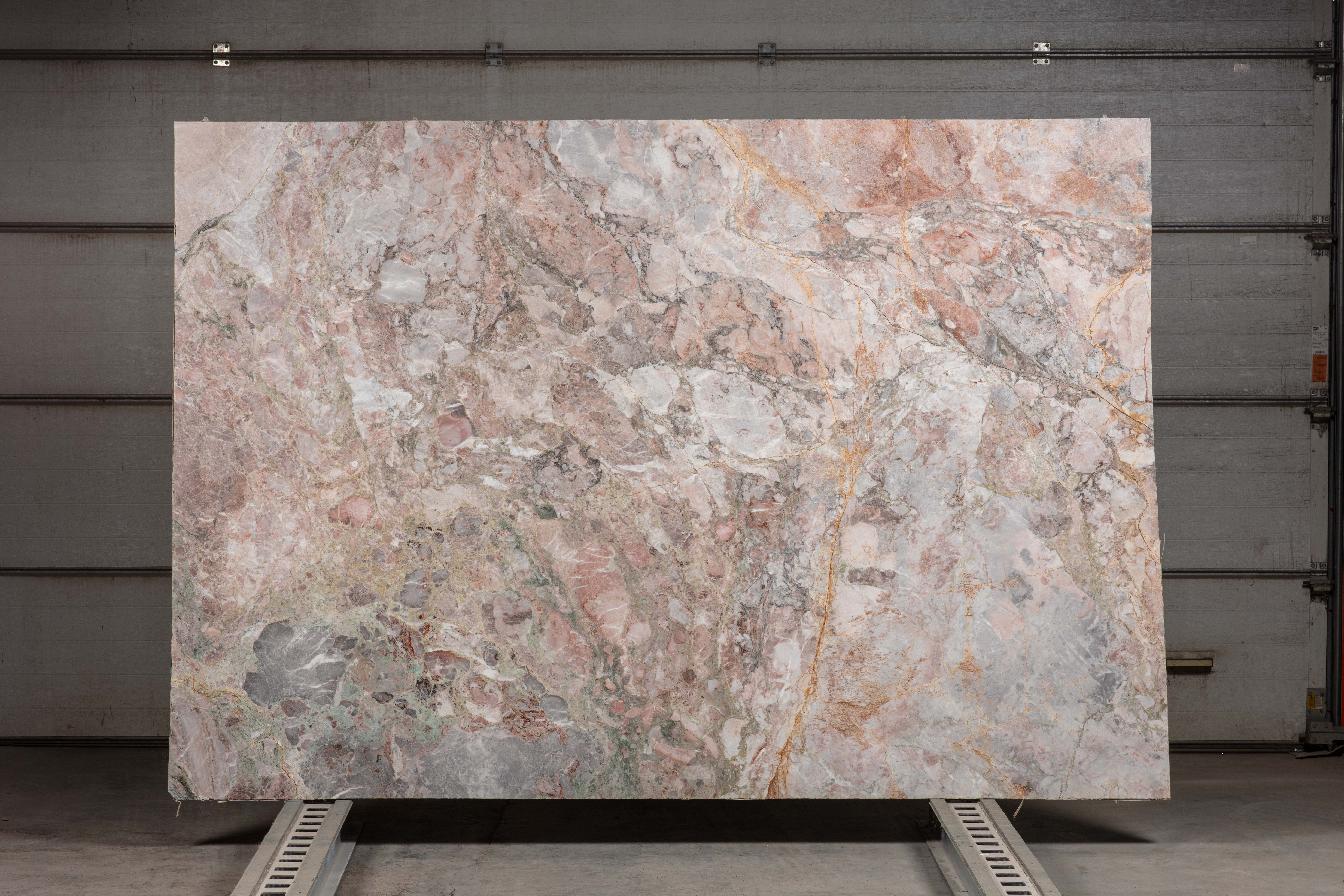 SAKURA - фото 1 SAKURA - фото 1