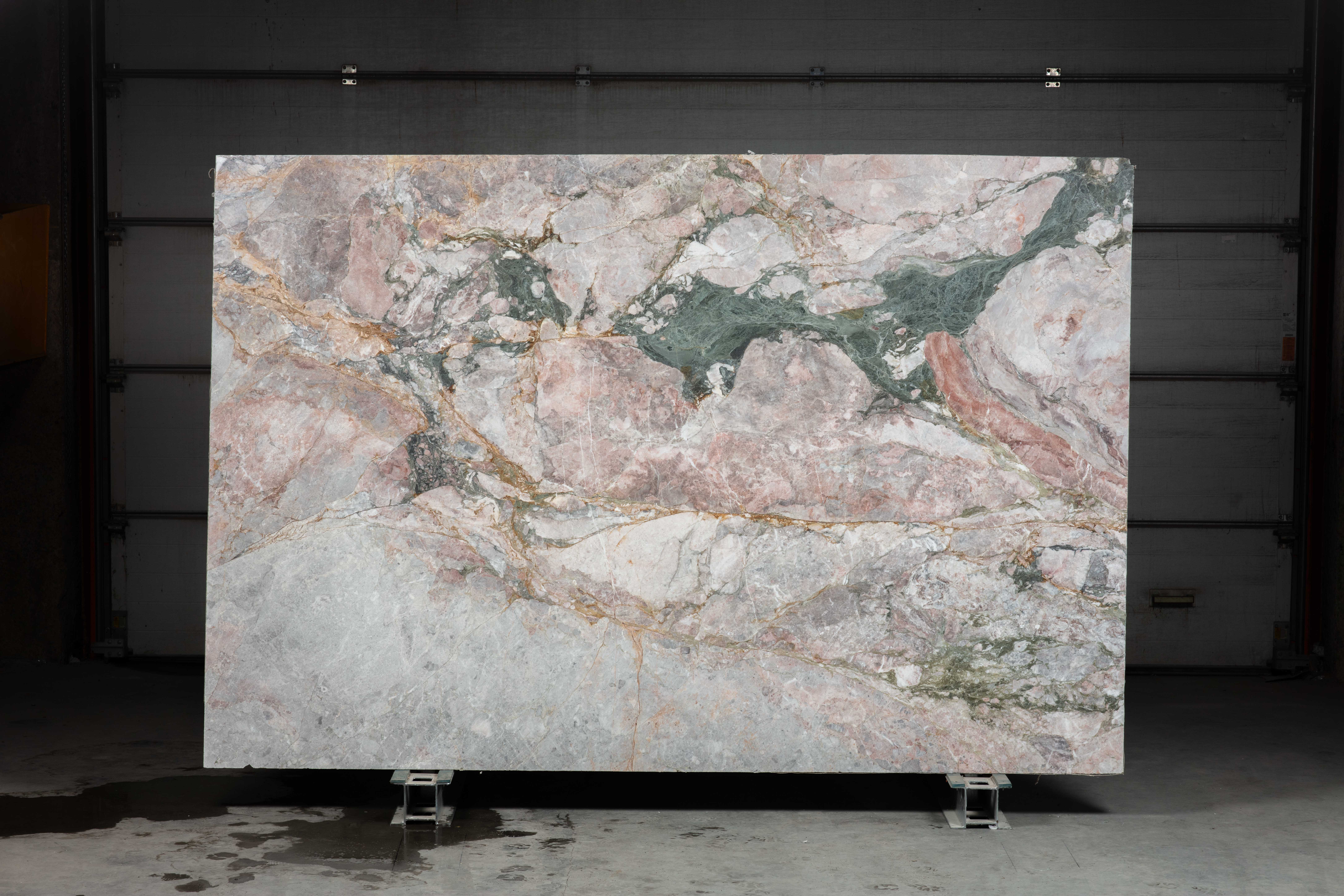 FOUR SEASONS - фото 1 FOUR SEASONS - фото 1