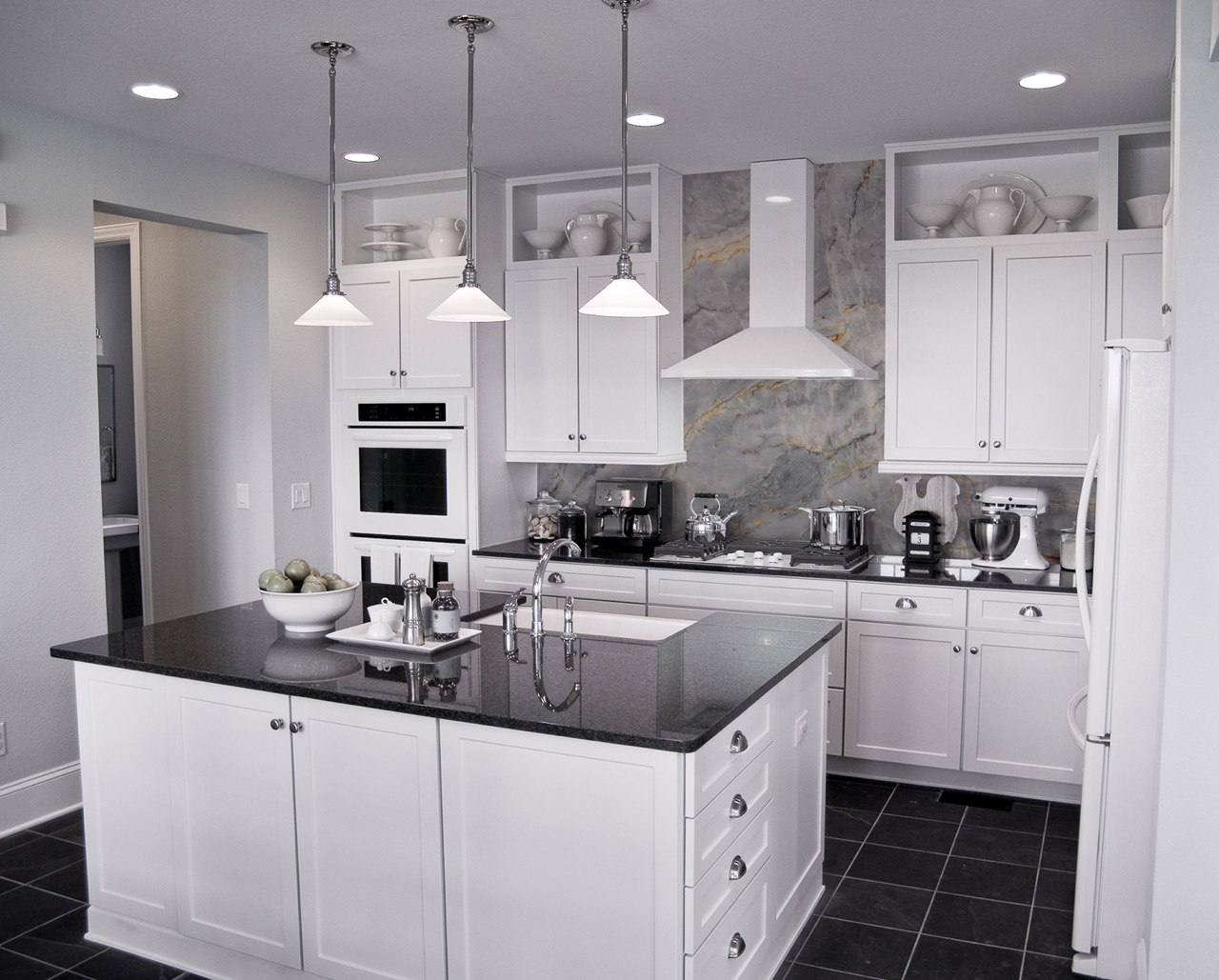 Кухонна стільниця з кварциту BEVERLY BLUE #3