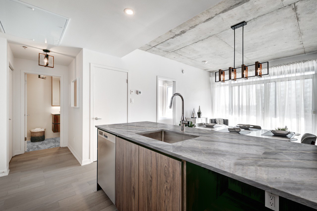 Кухонна стільниця з кварциту BEVERLY BLUE #4