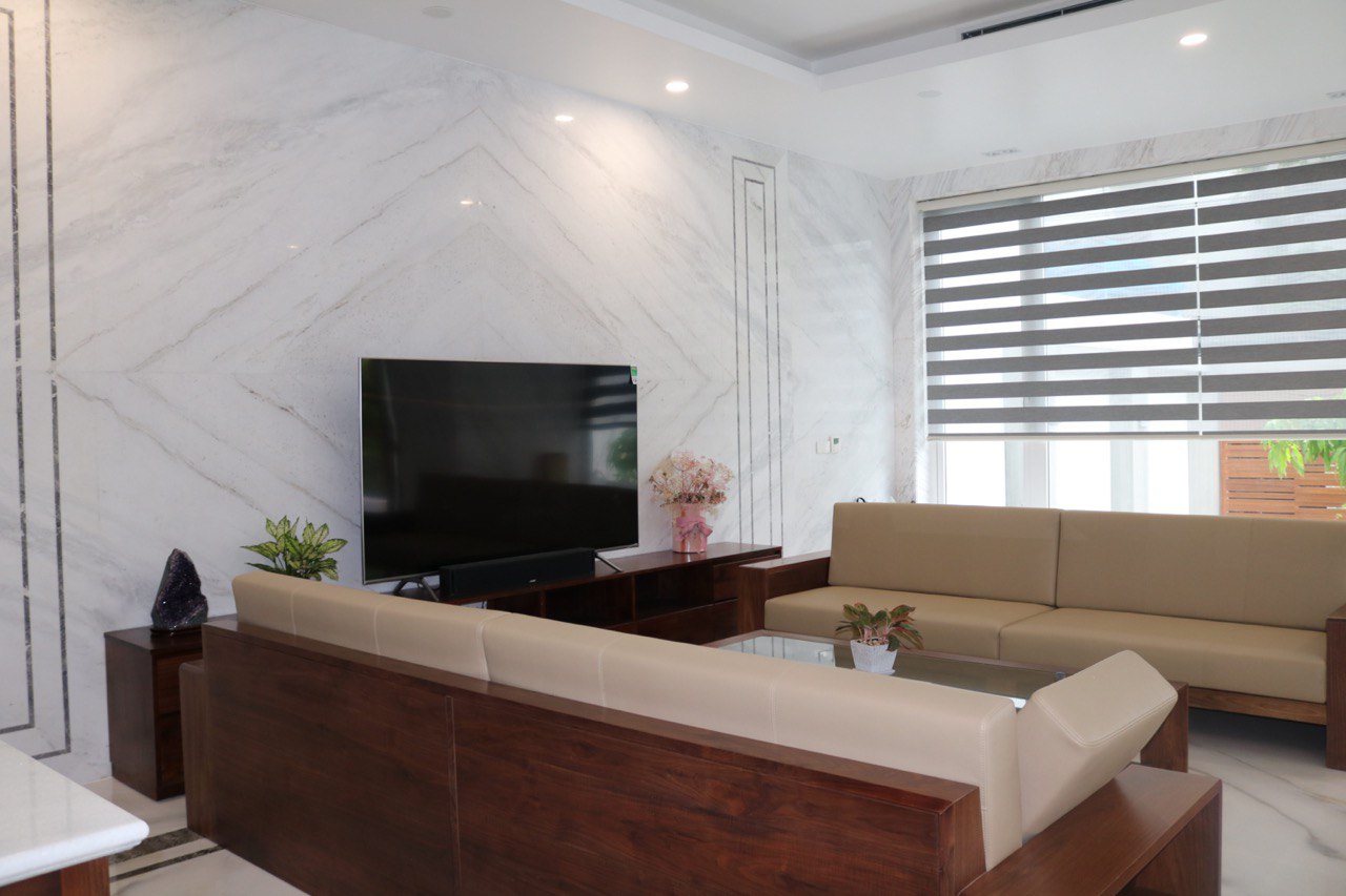 Стінові панелі з мармуру BIANCO VENA