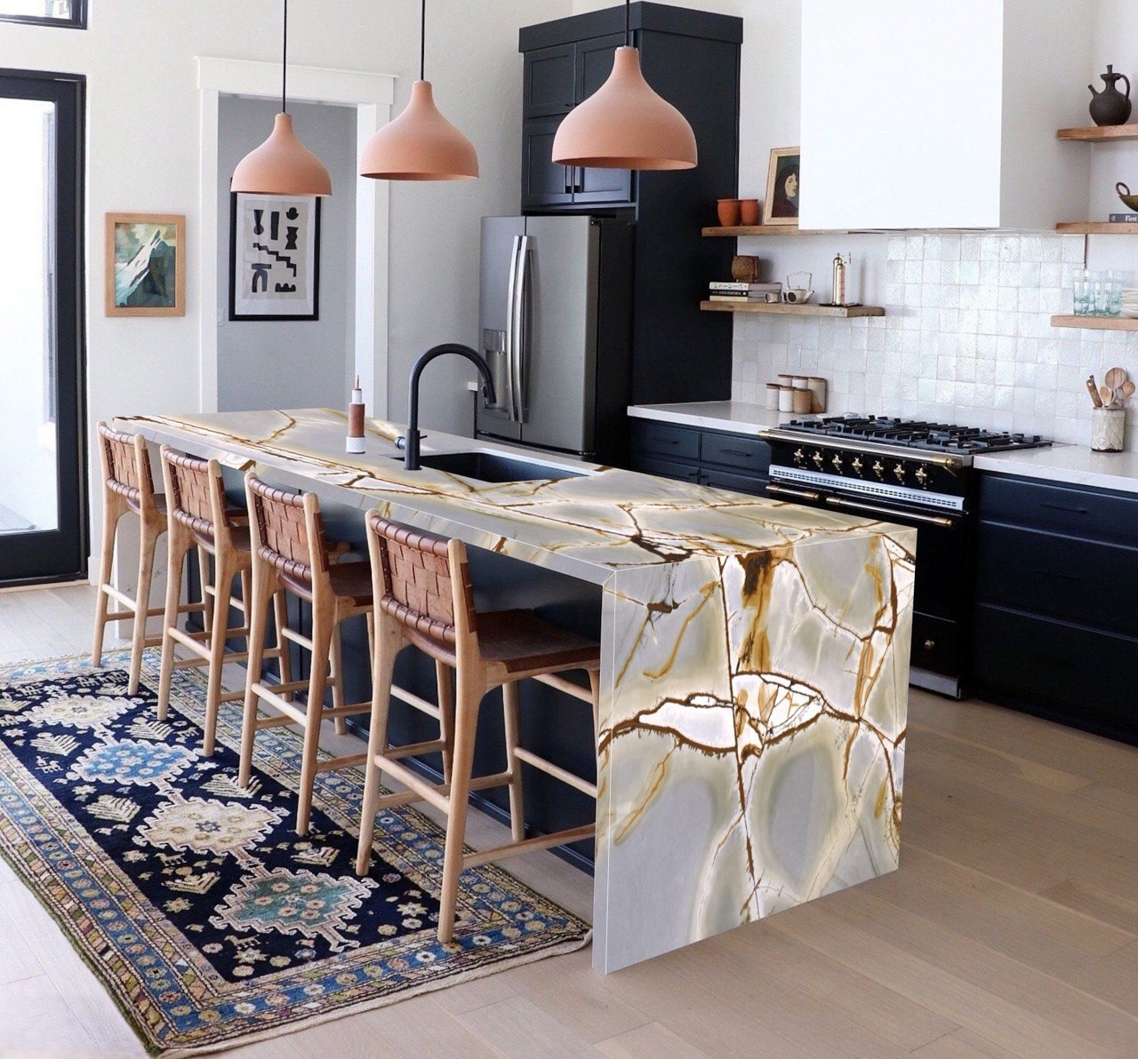 Стінові панелі та кухоний острів з кварциту BLUE ROMA #2