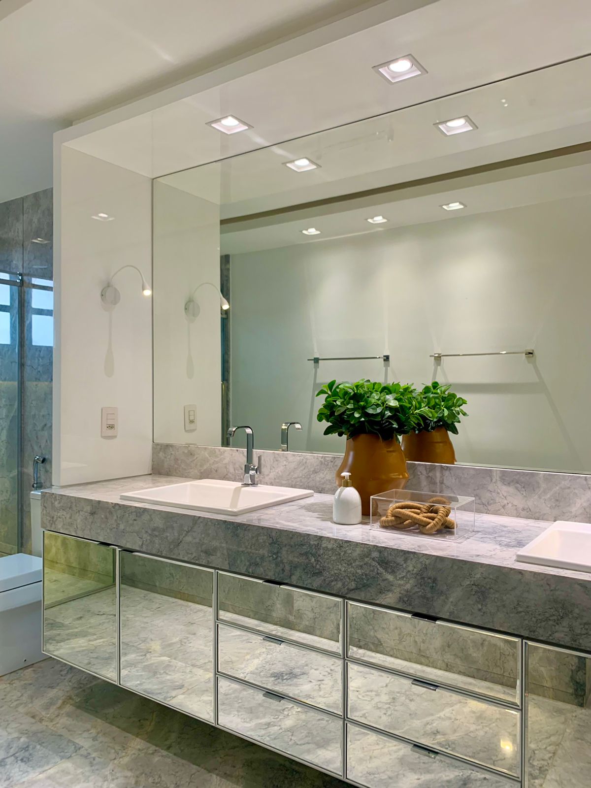 Доломітовий мармур SANTA BLANCA в інтер'єрі  #4